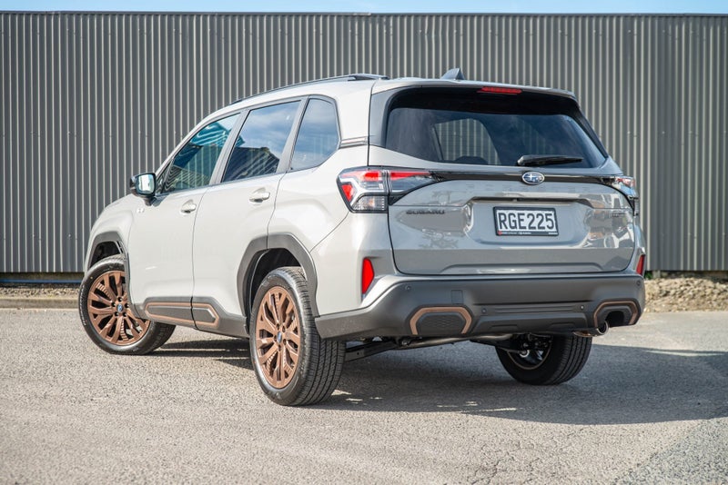 2026 Subaru Forester Hybrid Sport image 3