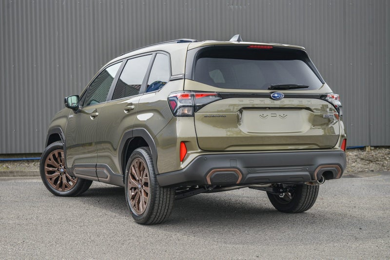 2026 Subaru Forester Hybrid Sport image 3