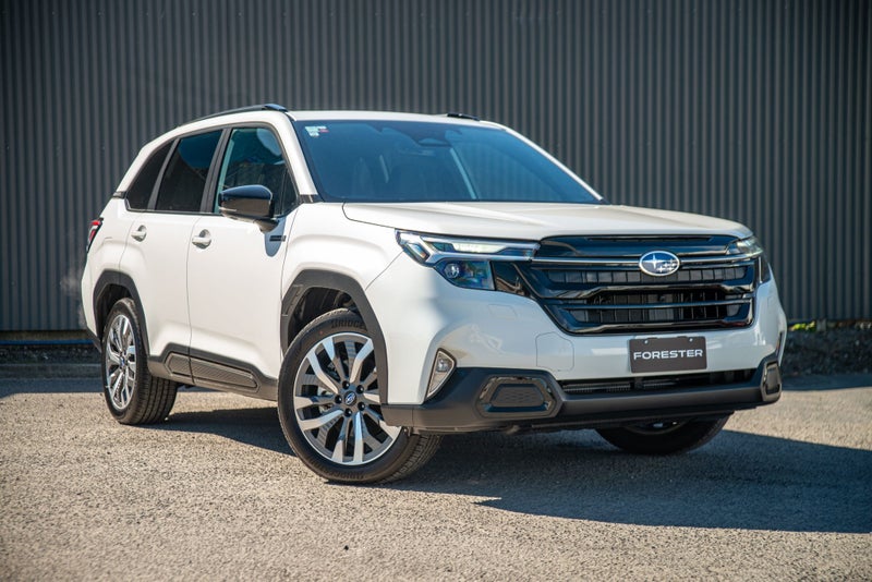 2026 Subaru Forester Hybrid Touring image 1