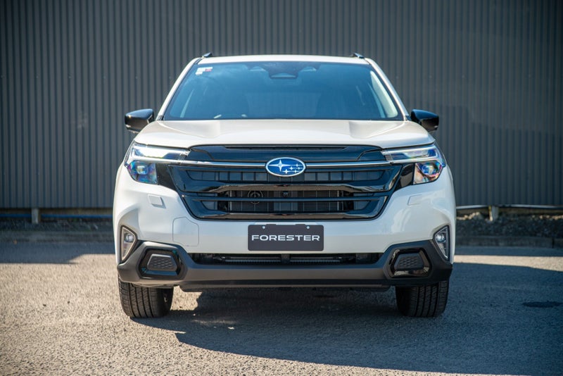 2026 Subaru Forester Hybrid Touring image 4