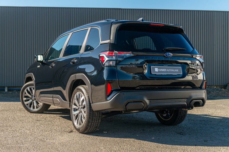 2026 Subaru Forester Hybrid Touring image 3