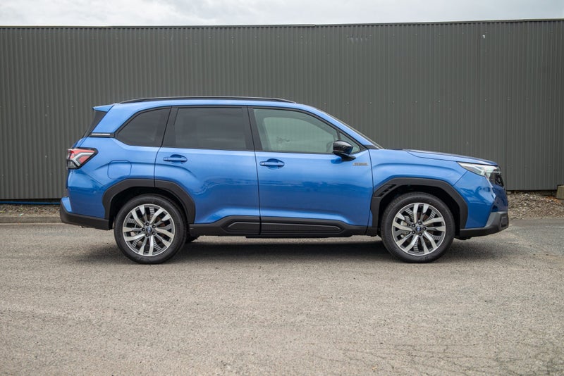 2026 Subaru Forester Hybrid Touring image 4