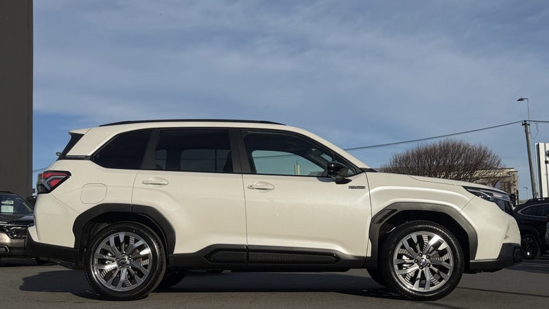 2026 Subaru Forester NZ NEW | TOURING 2.5P HYBRID image 5