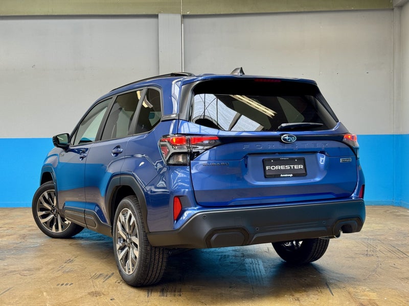2026 Subaru Forester Touring 2.5L Strong Hybrid... image 2