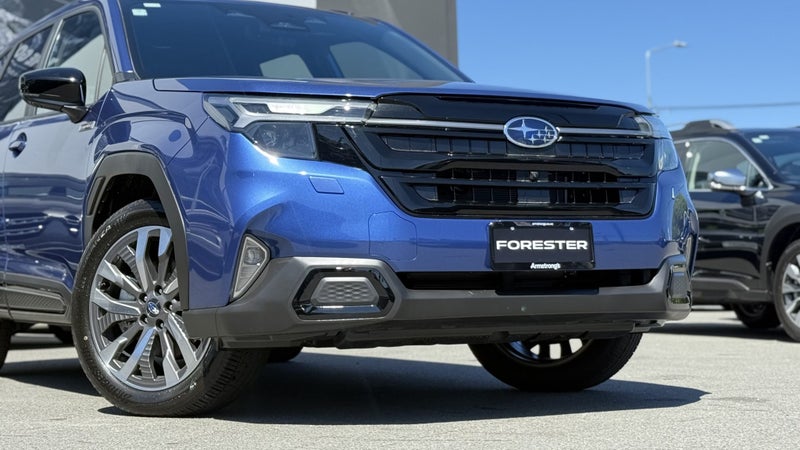 2026 Subaru Forester TOURING HYBRID | 2.5 AWD image 4