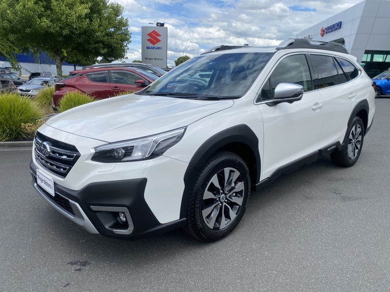 2026 Subaru Outback 2.5i Touring image 2