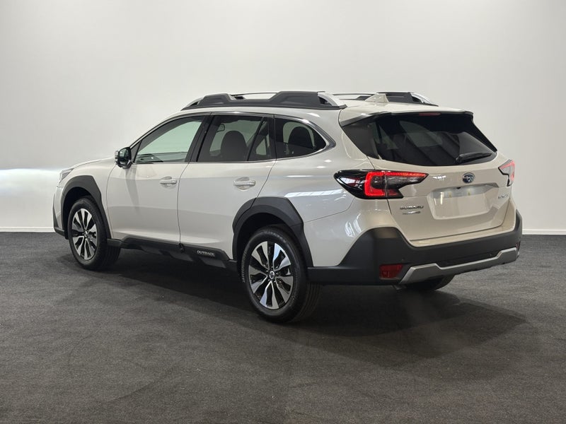 2026 Subaru Outback 2.5i Touring SLT image 5