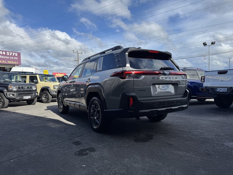 2026 Subaru Outback AWD MY26 image 4