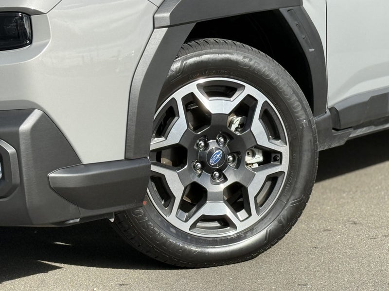 2026 Subaru Outback AWD Touring 2.5 image 3