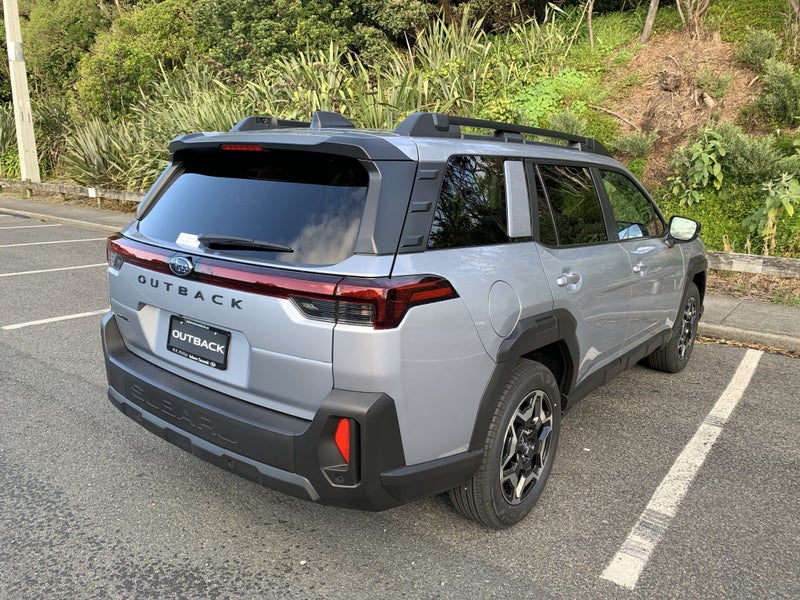 2026 Subaru Outback AWD Touring image 2