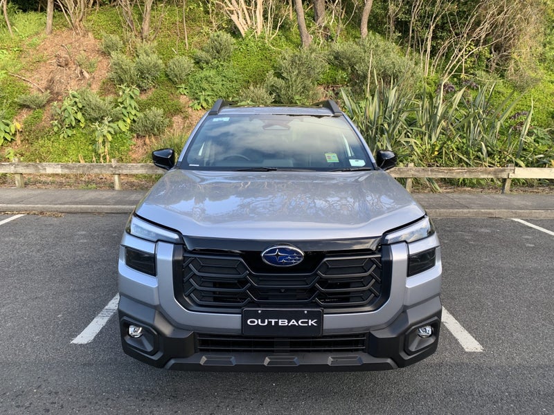 2026 Subaru Outback AWD Touring image 4