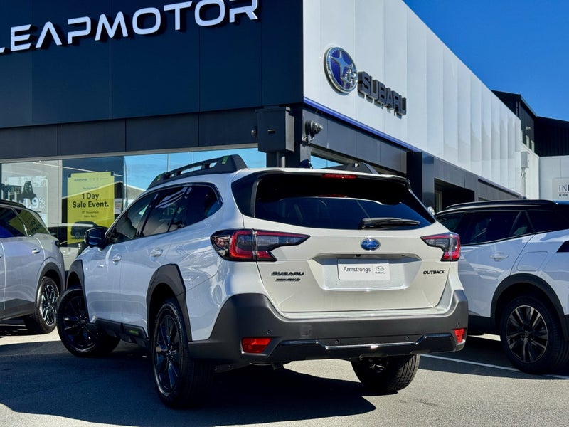 2026 Subaru Outback Sport X 2.5L AWD Brand New image 2