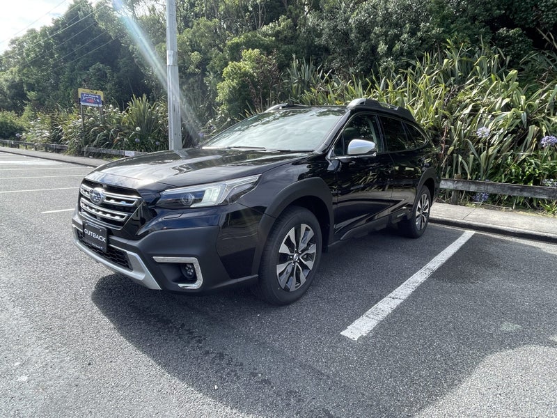2026 Subaru Outback Touring 2.4T AWD image 4