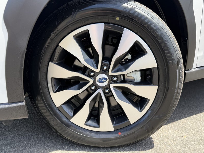 2026 Subaru Outback Touring 2.5 image 4