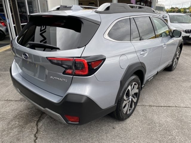2026 Subaru Outback Touring 2.5 image 3