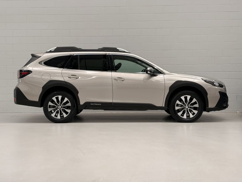 2026 Subaru Outback Touring 2.5 image 3