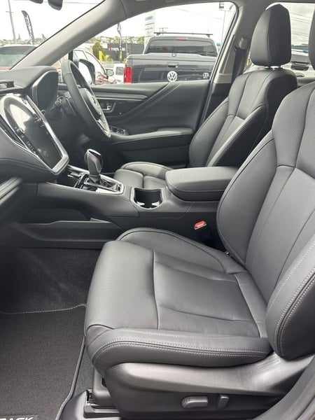 2026 Subaru Outback Touring 2.5 MY25 image 5