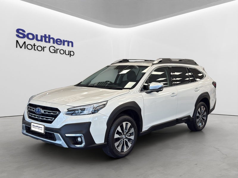 2026 Subaru Outback Touring 2.5i SLT image 3