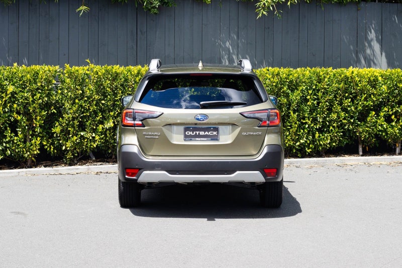 2026 Subaru Outback Touring 2.5L image 5