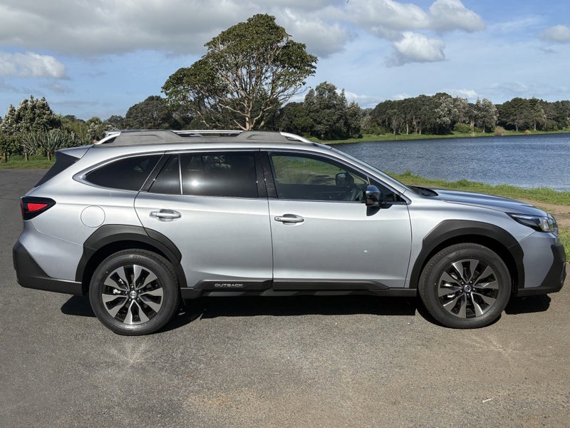 2026 Subaru Outback Touring 2.5P/4Wd image 5