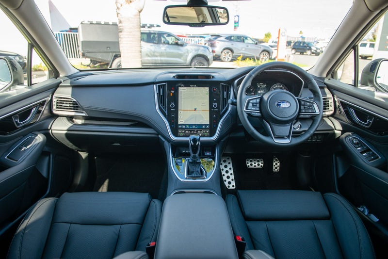 2026 Subaru Outback Touring 2.5P/Awd image 2