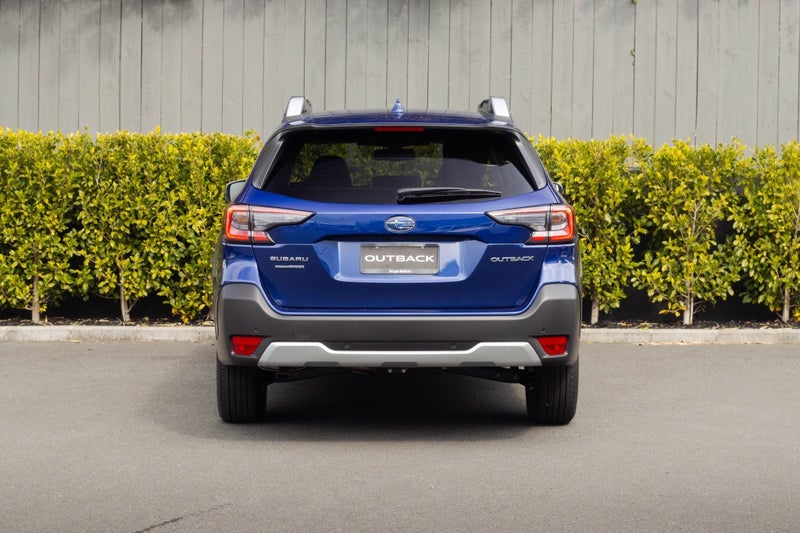 2026 Subaru Outback Touring image 5