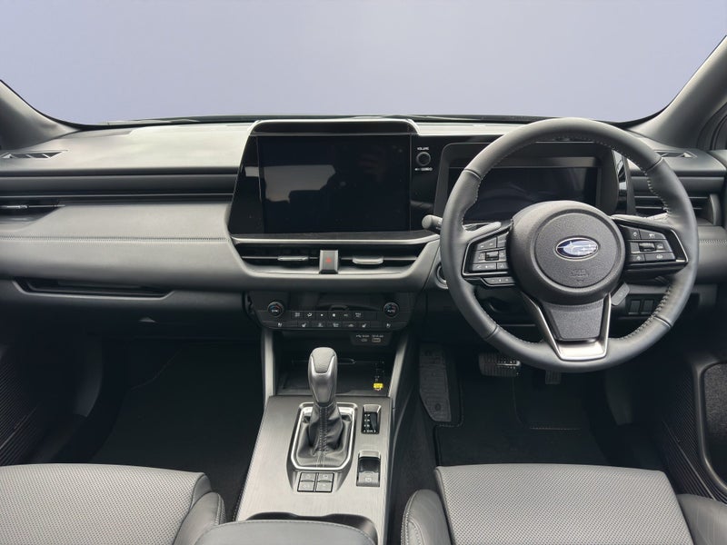 2026 Subaru Outback Touring AWD image 4