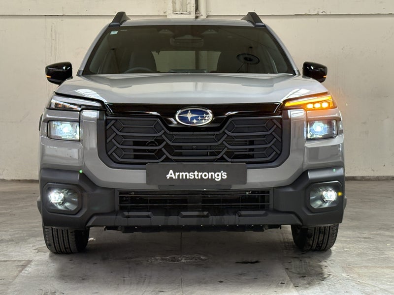 2026 Subaru Outback Touring AWD image 3