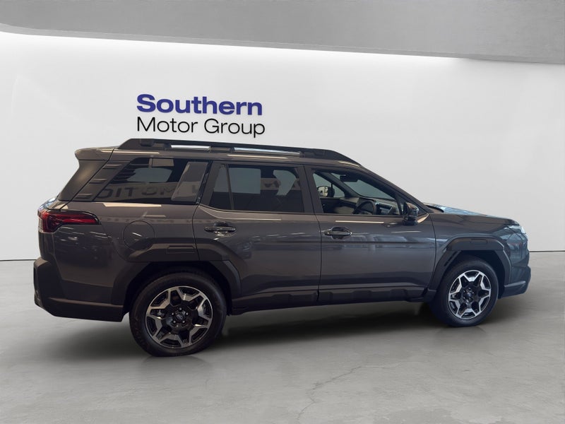 2026 Subaru Outback Touring AWD image 4