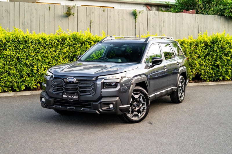 2026 Subaru Outback Touring MY26 image 3