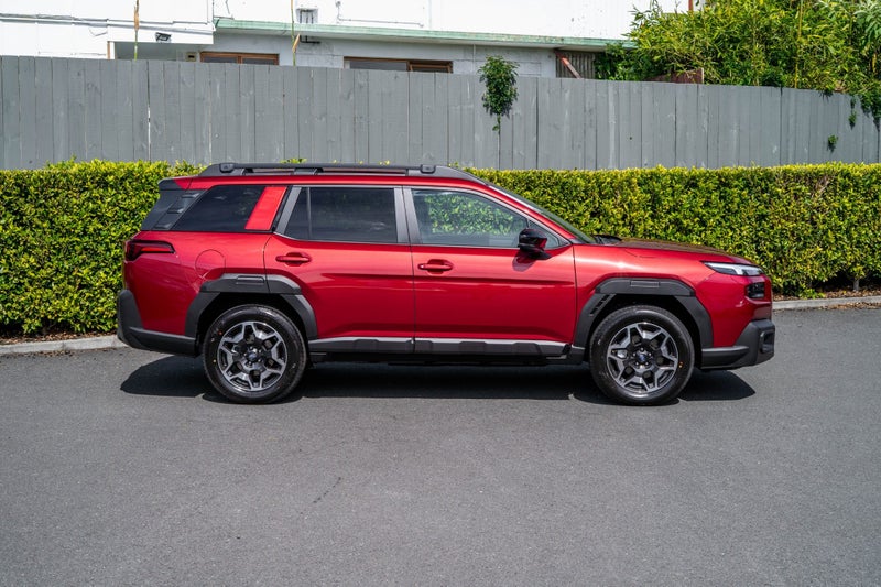 2026 Subaru Outback Touring MY26 image 2