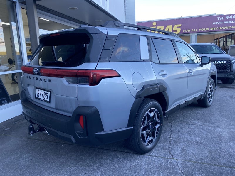 2026 Subaru Outback Touring MY26 image 2