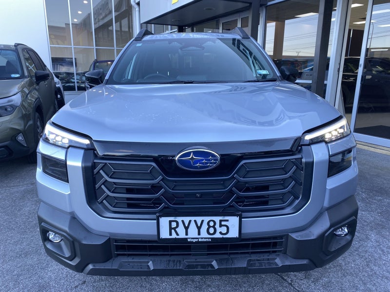 2026 Subaru Outback Touring MY26 image 5