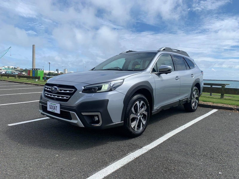2026 Subaru Outback Touring SLT 2.5P/4WD image 4