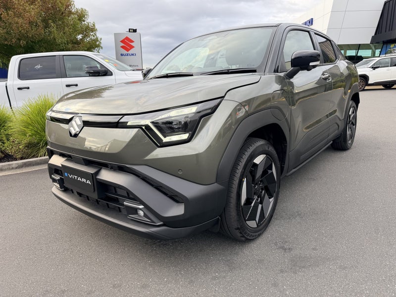 2026 Suzuki e Vitara 2WD EV image 2