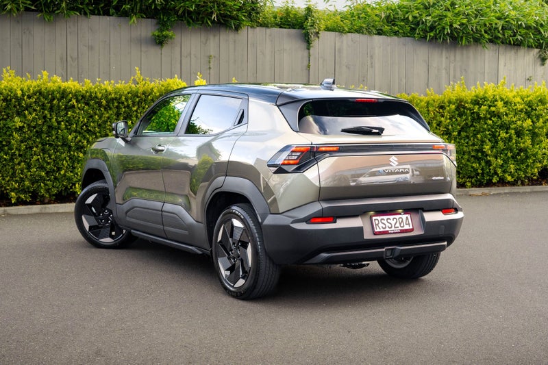 2026 Suzuki e Vitara AWD EV image 3