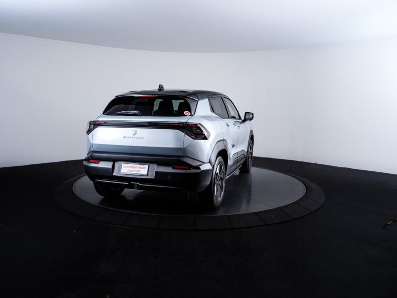 2026 Suzuki e Vitara EV 5dr JLX 2WD image 3