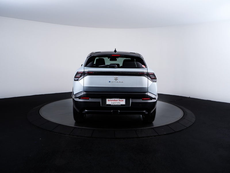 2026 Suzuki e Vitara EV 5dr JLX 2WD image 4