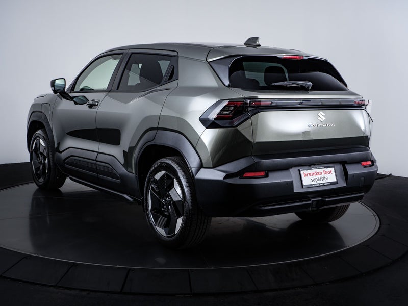 2026 Suzuki e Vitara EV 5dr JLX 2WD image 5