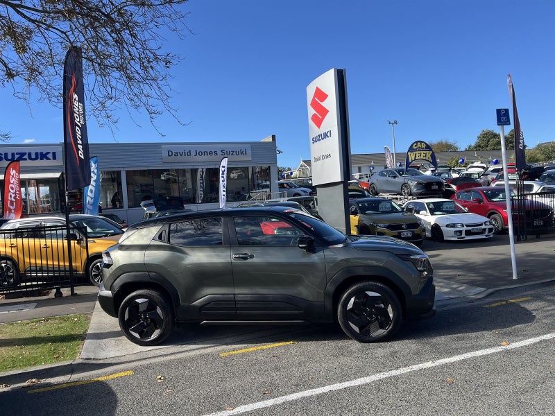 2026 Suzuki e Vitara JLX 2wd image 3