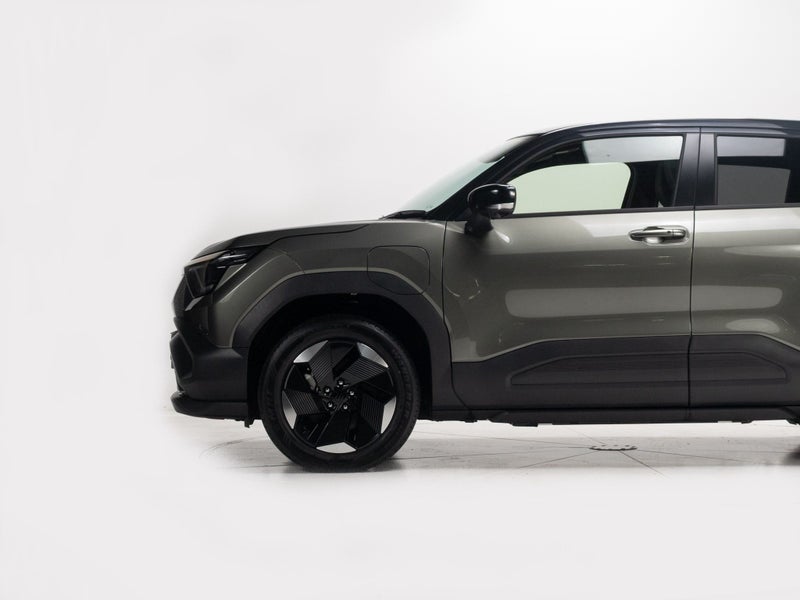 2026 Suzuki e Vitara Jlxf 61Kwh/Ev/Fg image 3