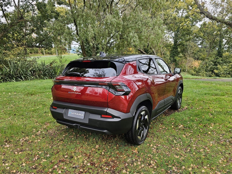 2026 Suzuki e Vitara JLXF 61KWH/EV/FG image 3