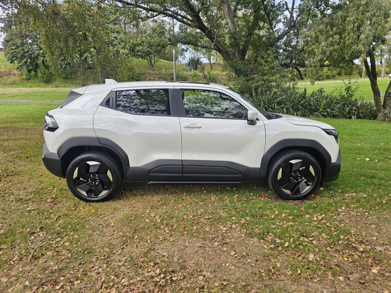 2026 Suzuki e Vitara JLXF 61KWH/EV/FG image 2