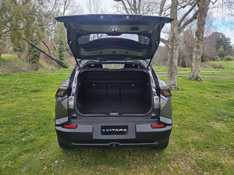 2026 Suzuki e Vitara JLXH 61KWH/EV/AWD/FG image 5