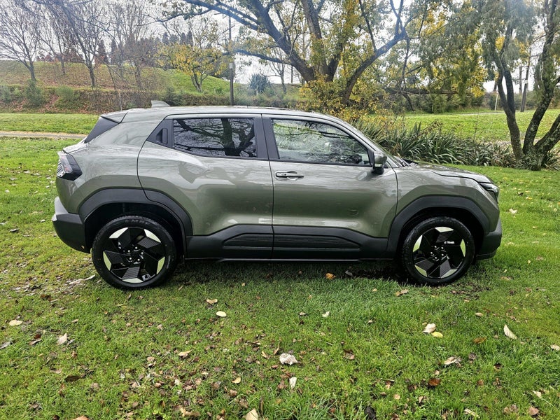 2026 Suzuki e Vitara JLXH 61KWH/EV/AWD/FG image 2