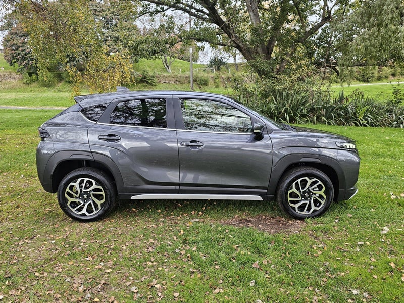 2026 Suzuki Fronx GLX 1.5PMH/6AT image 2