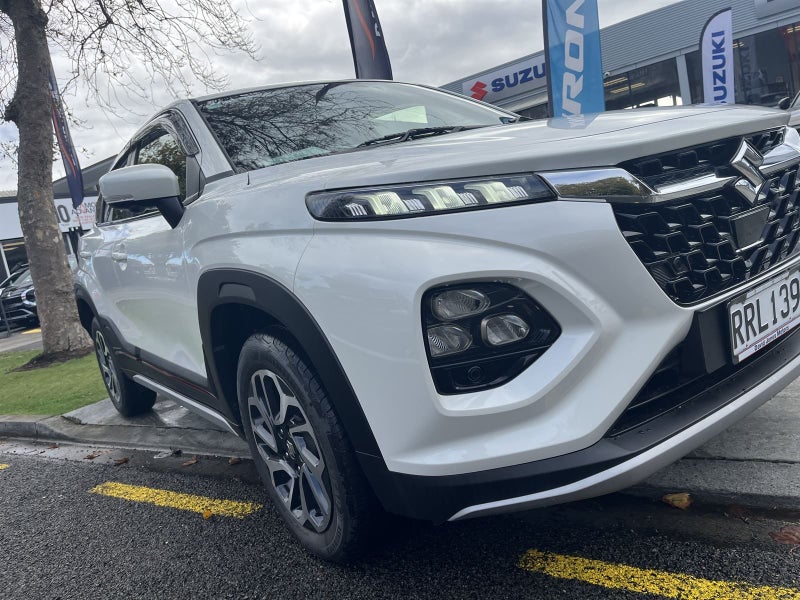 2026 Suzuki Fronx GLX image 3