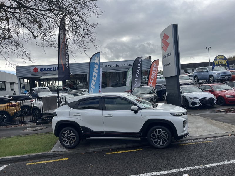 2026 Suzuki Fronx GLX image 4