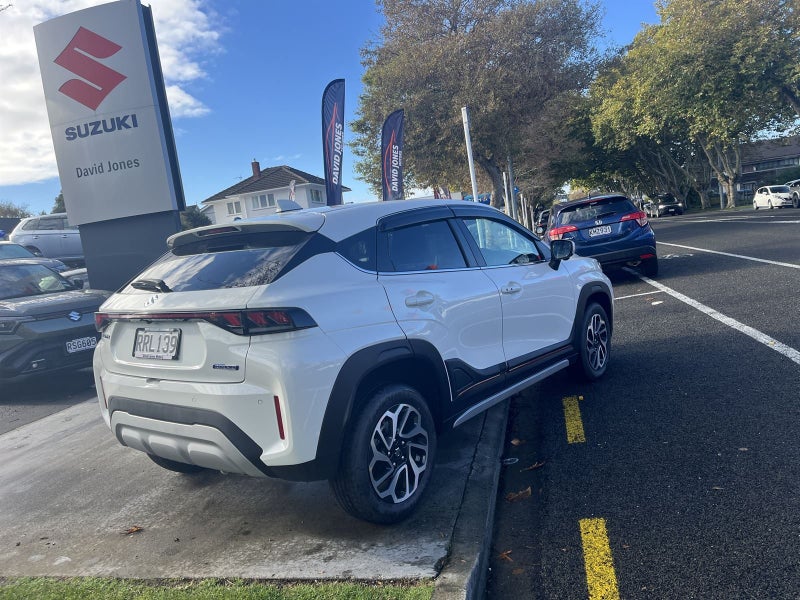 2026 Suzuki Fronx GLX image 5