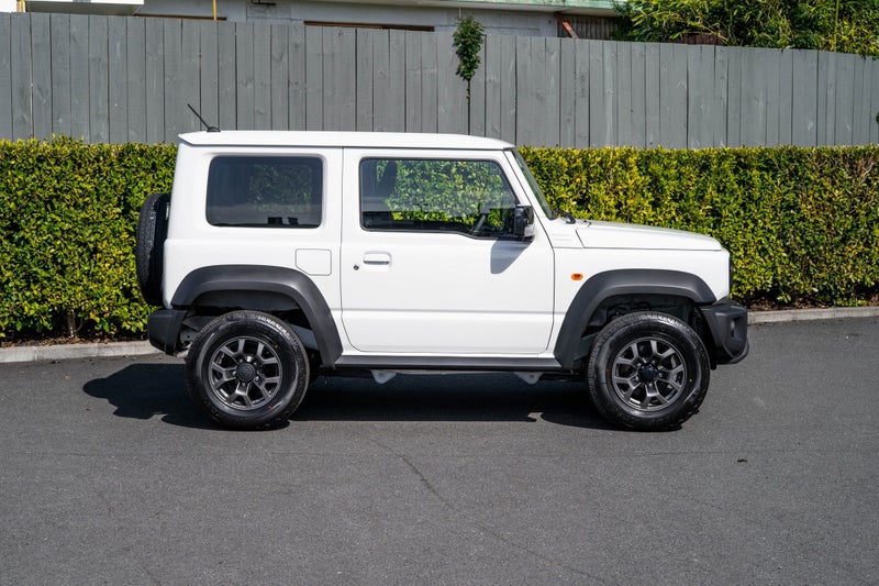 2026 Suzuki Jimny 1.5 3DR Auto image 2